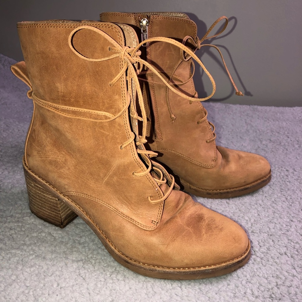 Ugg Oriana Boots womens 8.5 Cognac Ankle Block Heel boot Zip Lace Preppy Boho